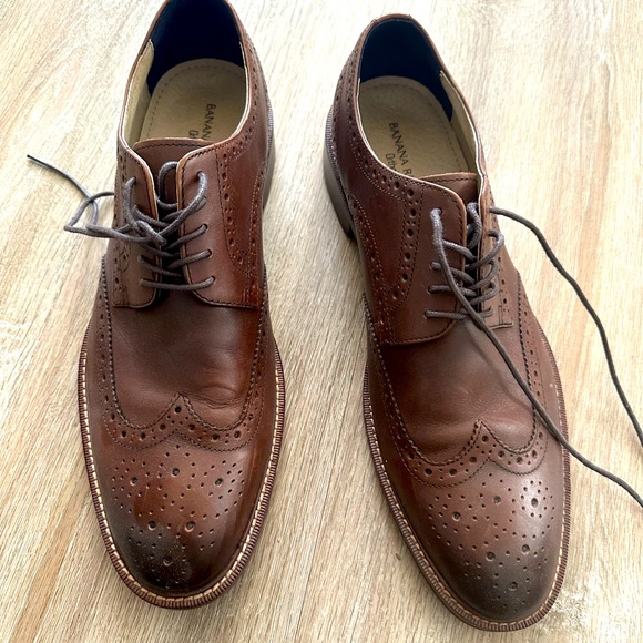 Banana Republic Other - Banana Republic men’s brown leather brogue size 11
